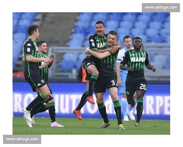 半场战报:迪巴拉补射破门 罗马 1-0 暂领先萨索洛